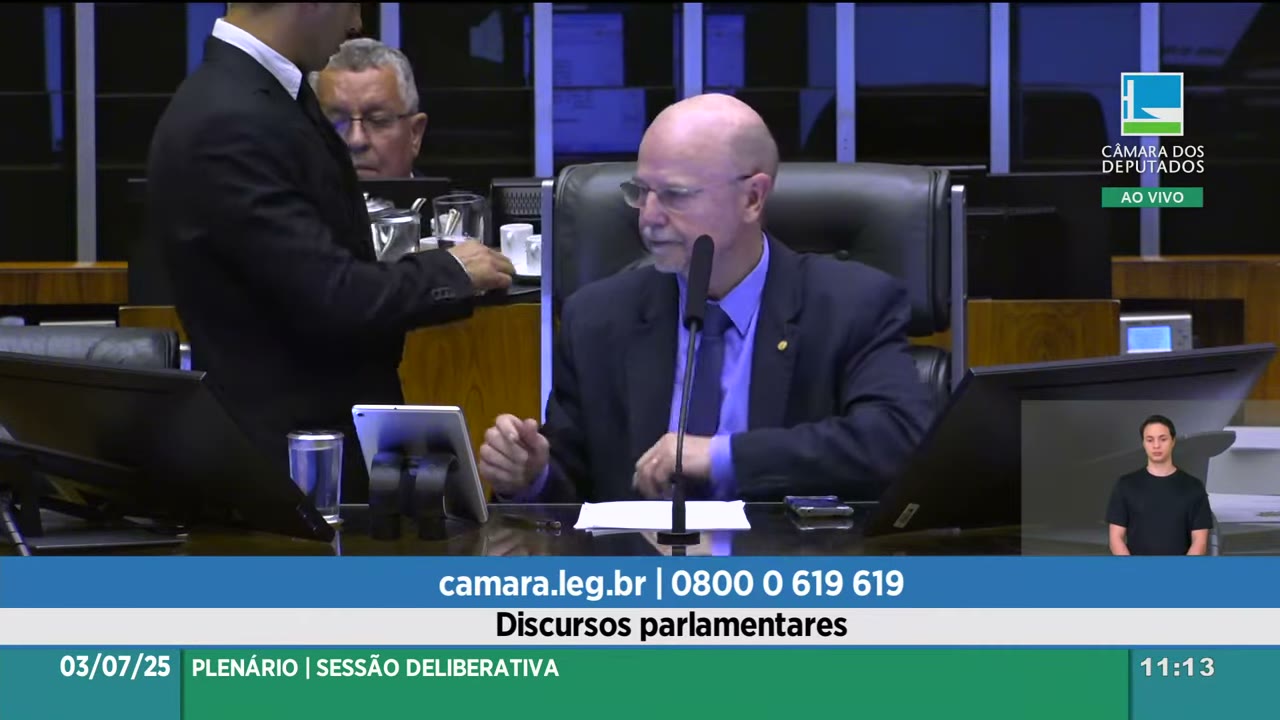 Vídeo do evento em 1:37:17