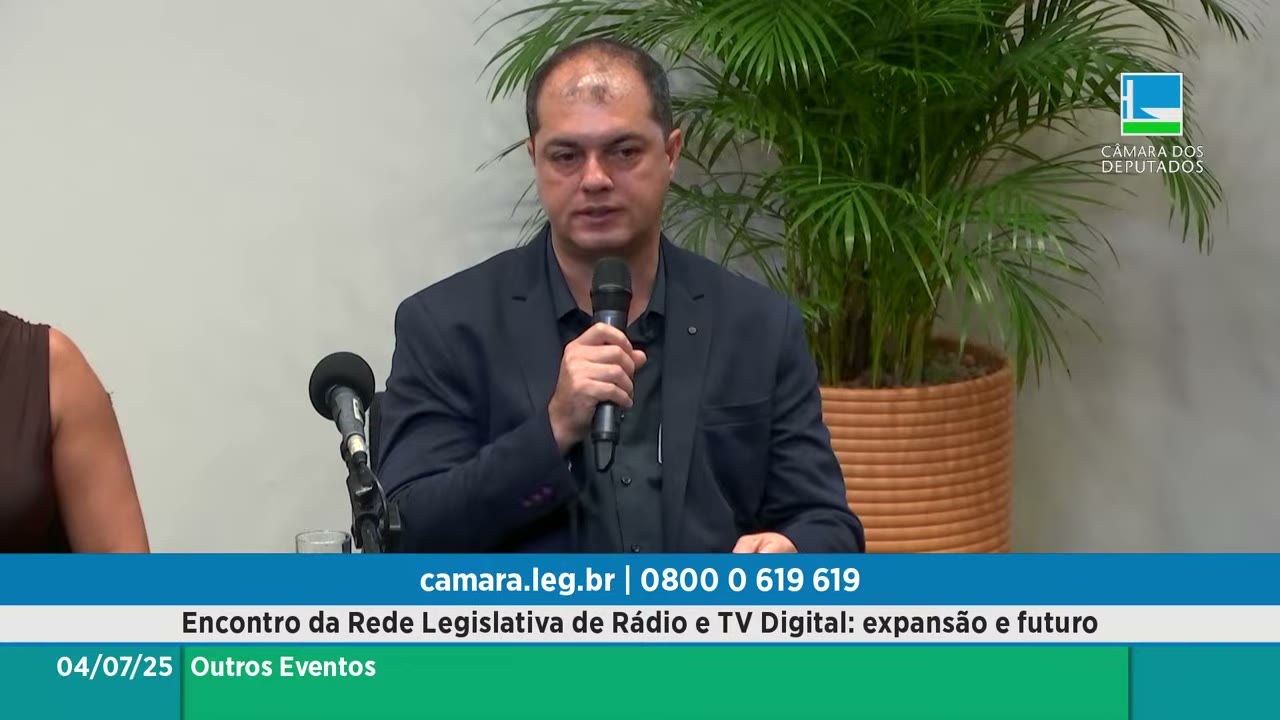 Vídeo do evento em 1:44:20