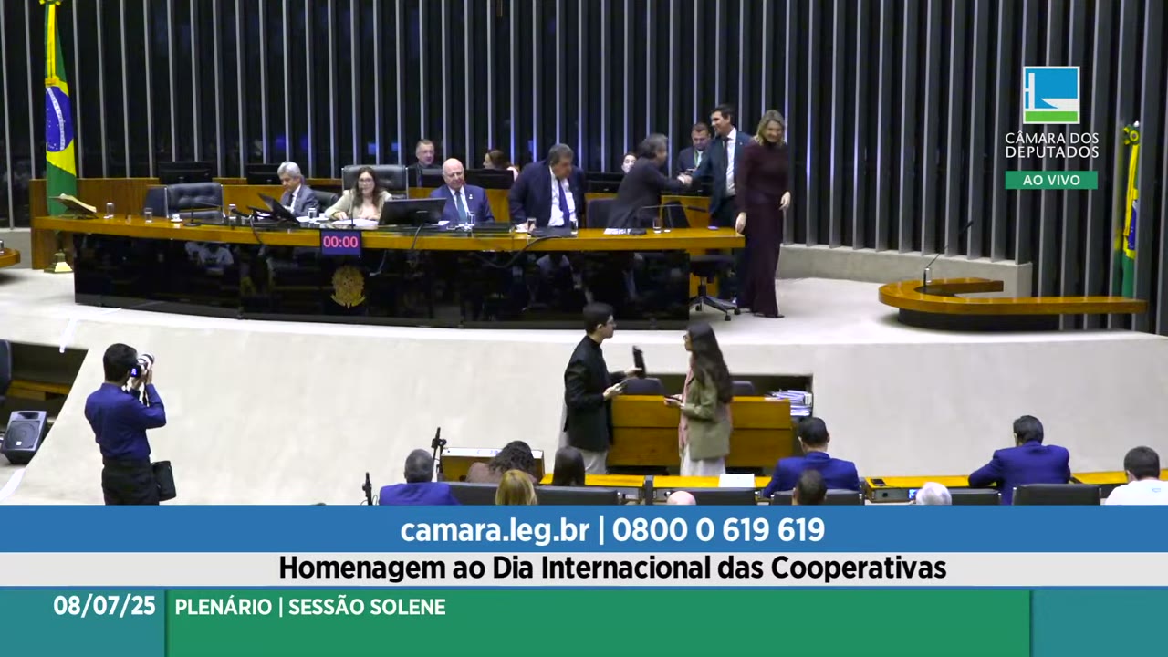 Vídeo do evento em 1:00:26