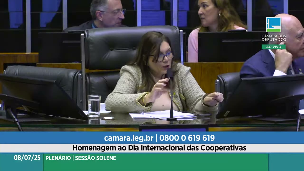 Vídeo do evento em 1:03:56