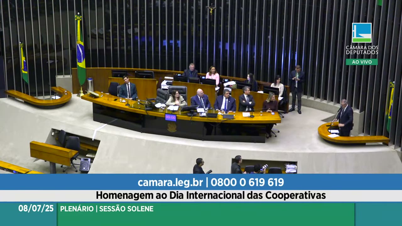 Vídeo do evento em 1:05:57
