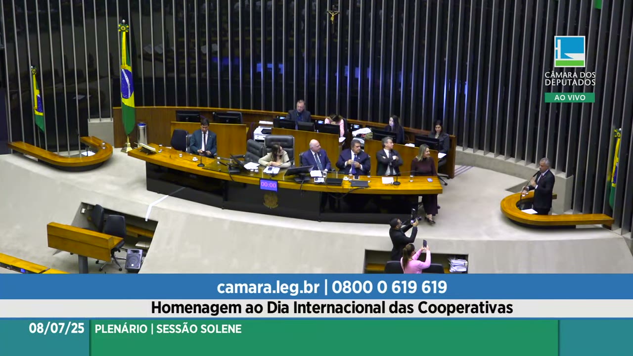 Vídeo do evento em 1:14:15