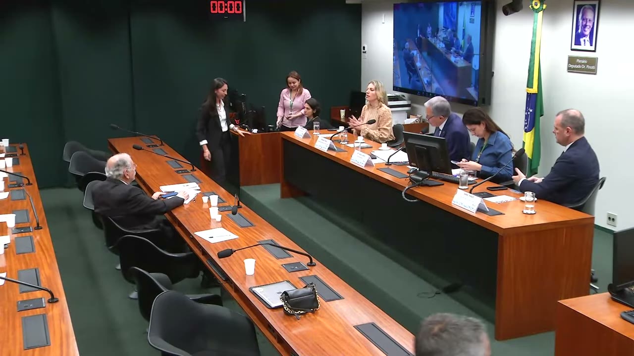 Vídeo do evento em 27:07