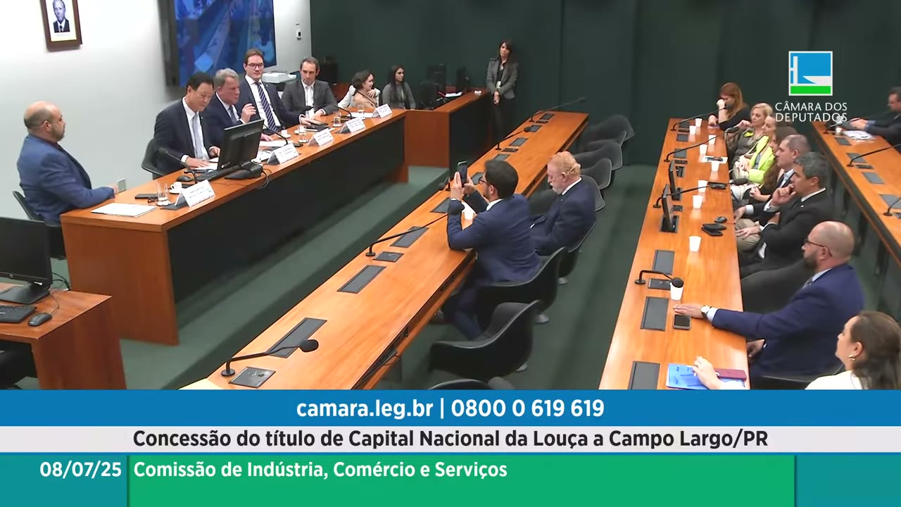Vídeo do evento em 1:03:38