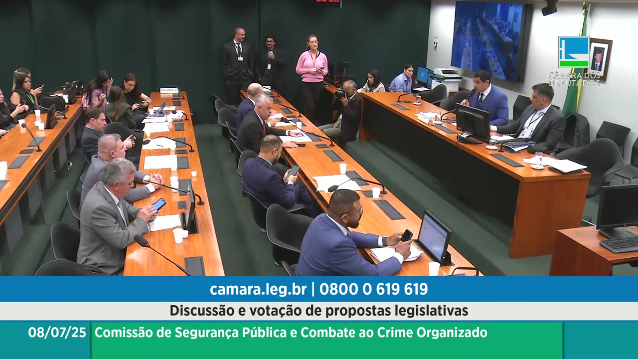 Vídeo do evento em 1:13:53