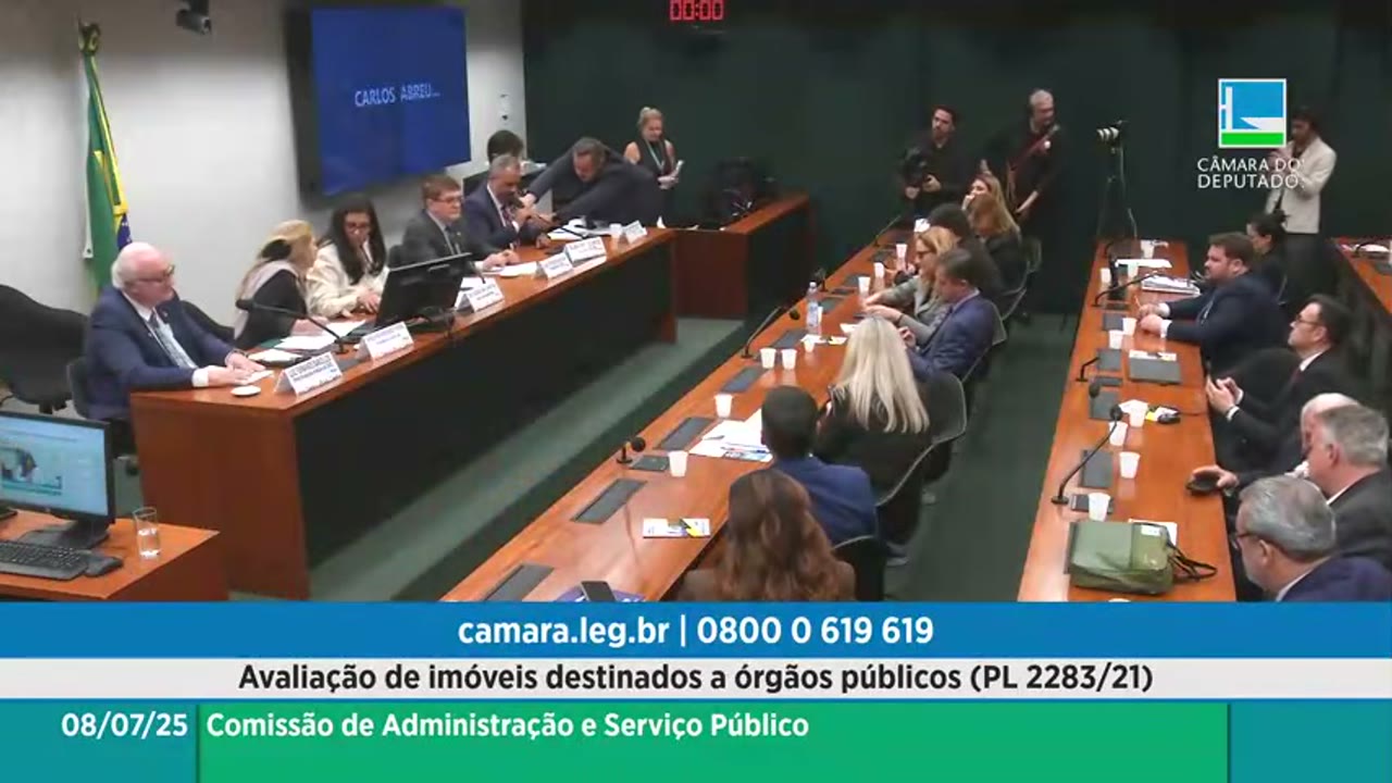 Vídeo do evento em 1:07:13
