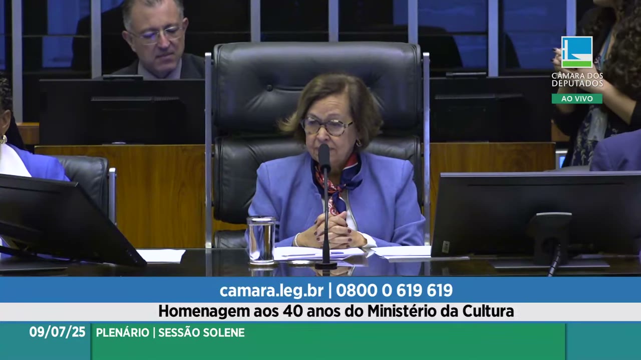 Vídeo do evento em 1:24:11