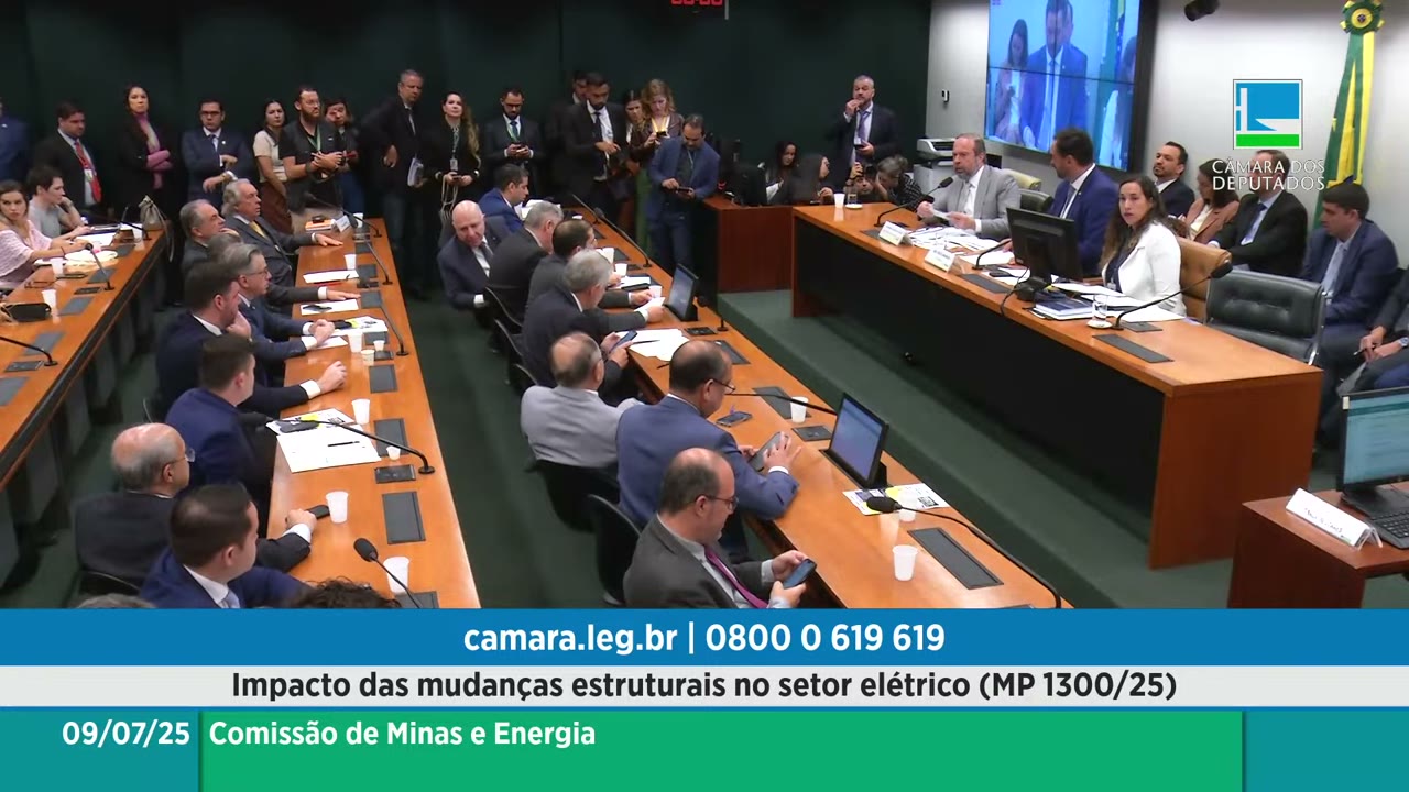 Vídeo do evento em 1:04:26