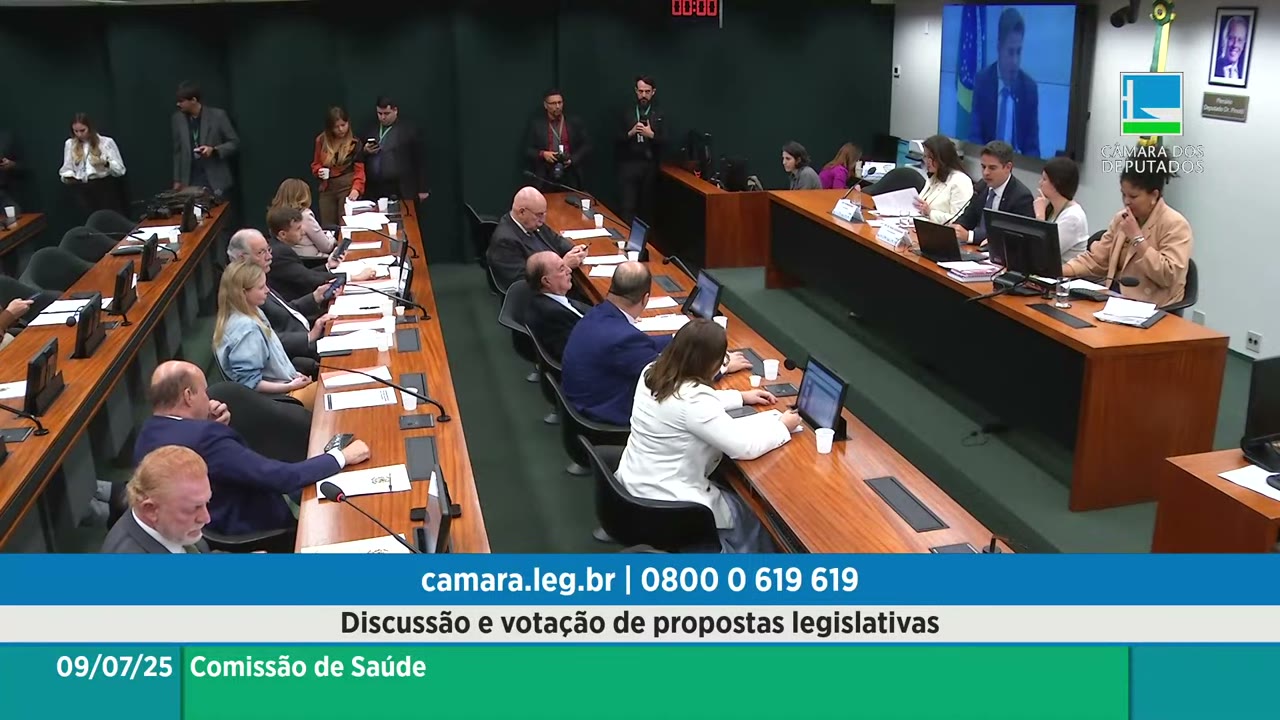 Vídeo do evento em 1:14:44
