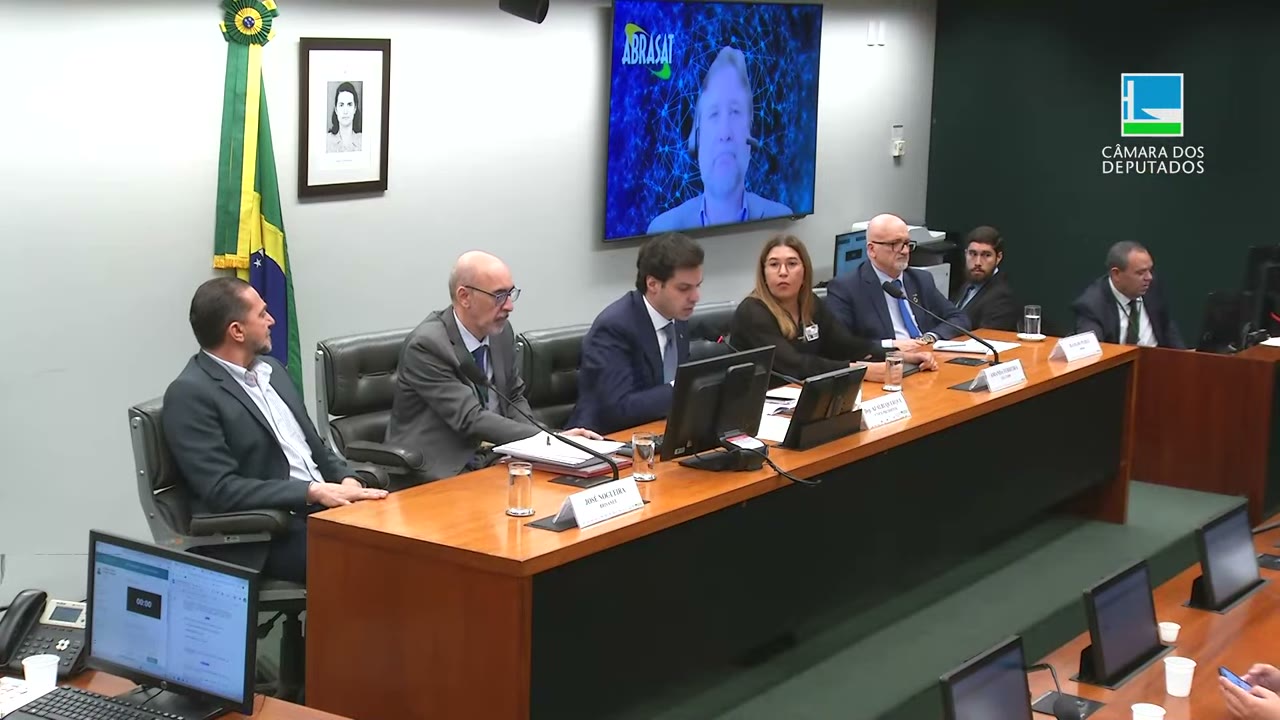Vídeo do evento em 1:48:03