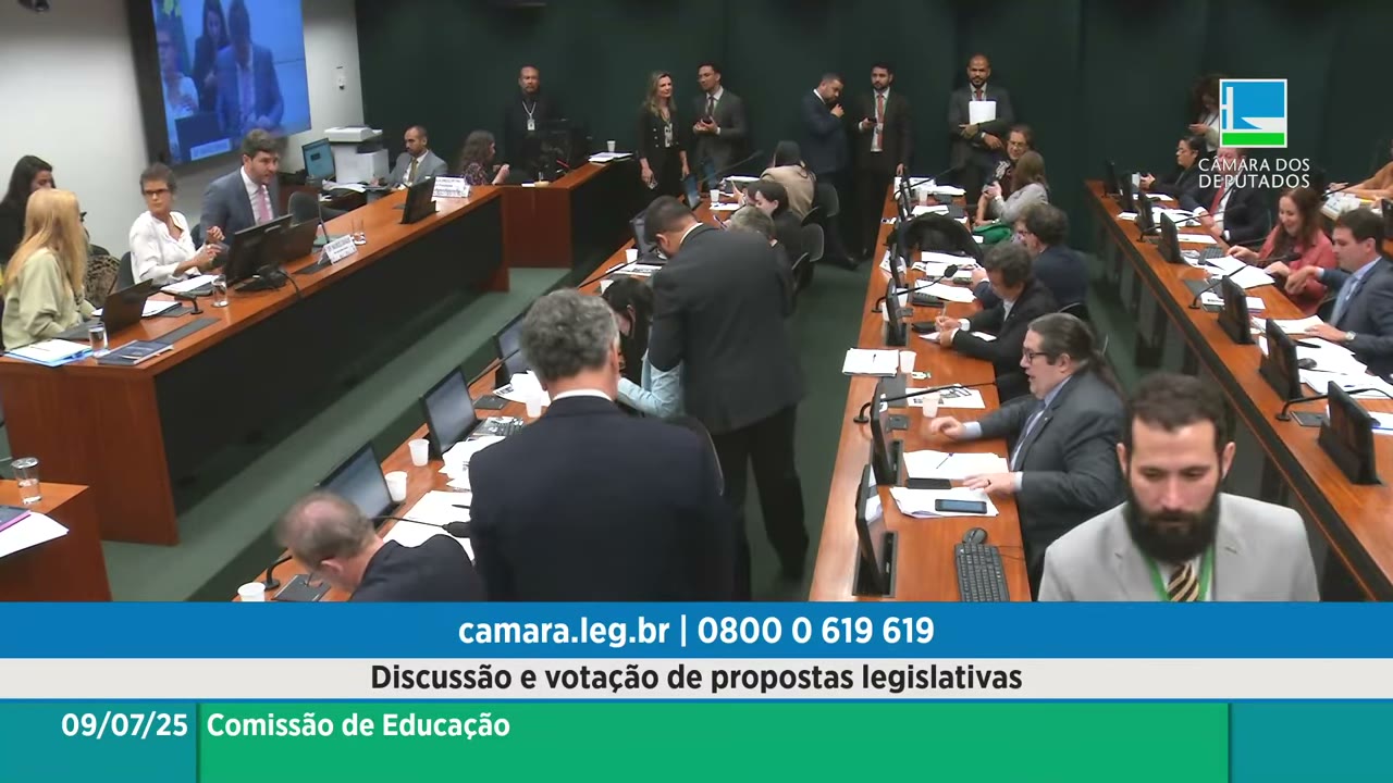 Vídeo do evento em 1:07:48