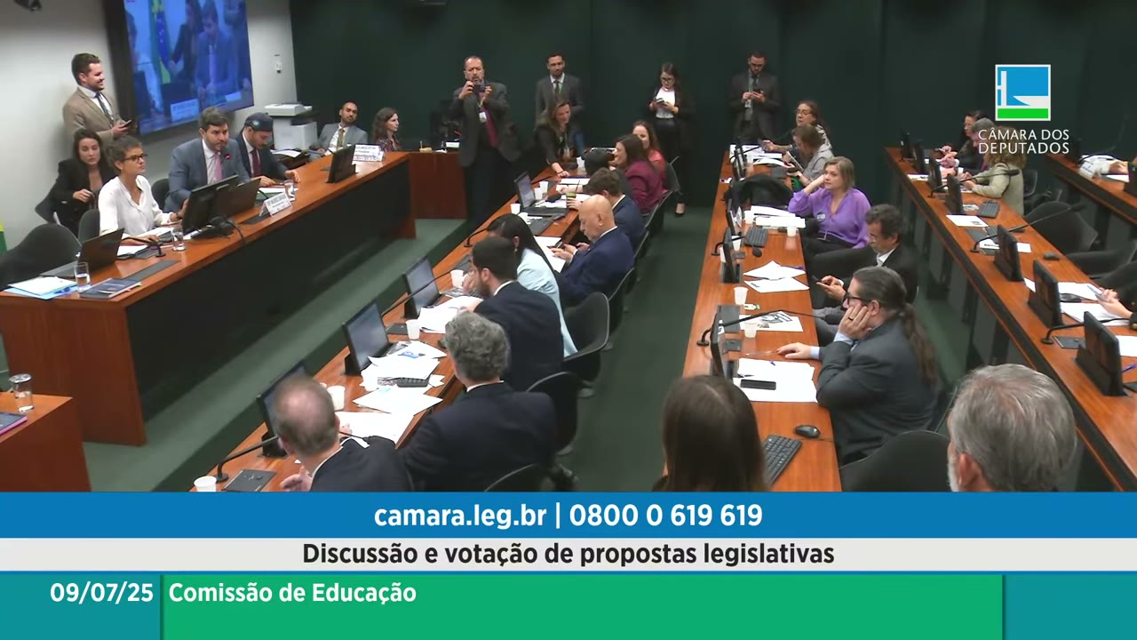 Vídeo do evento em 1:32:07