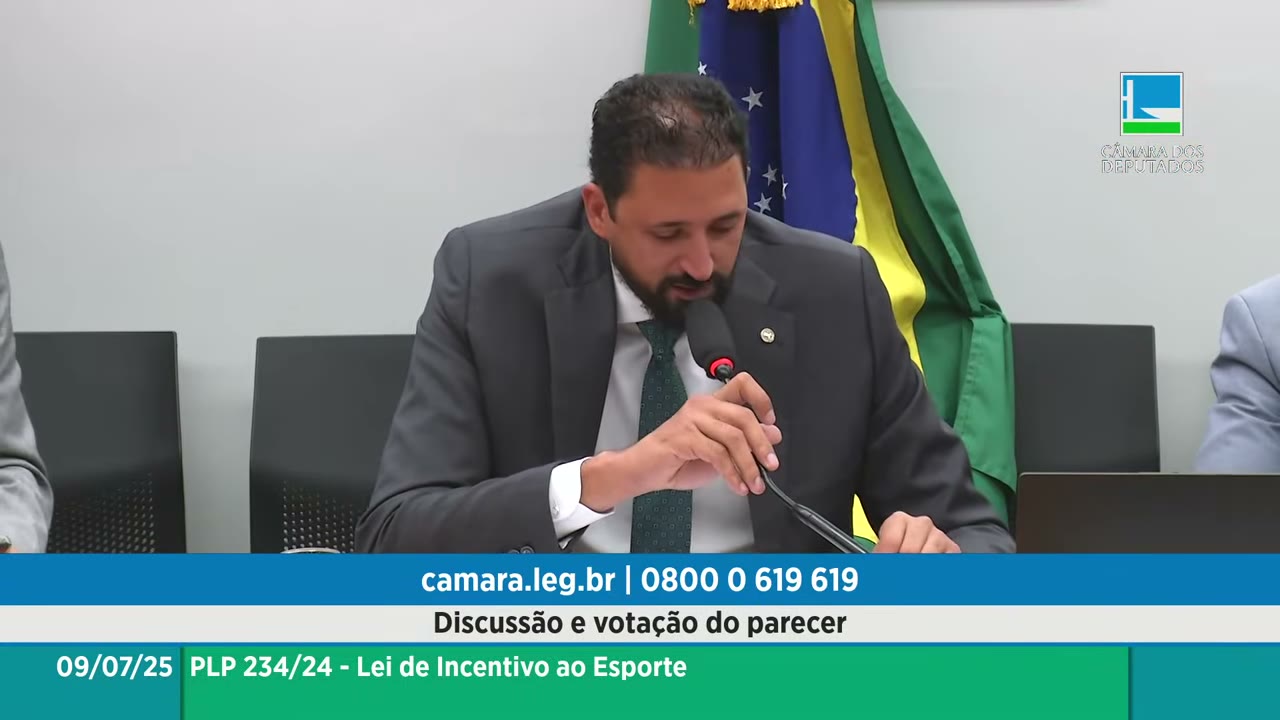 Vídeo do evento em 1:02:39