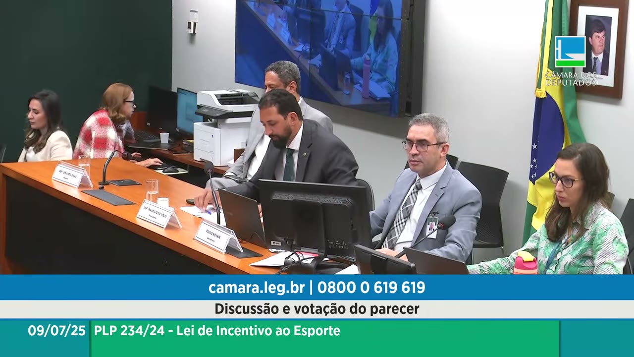 Vídeo do evento em 1:02:49