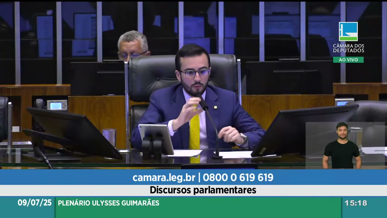 Vídeo do evento em 1:09:24