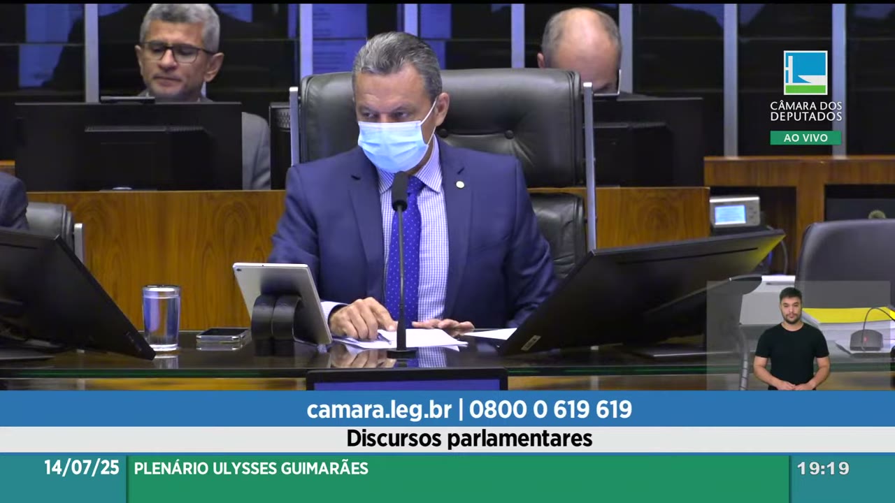 Vídeo do evento em 1:14:32