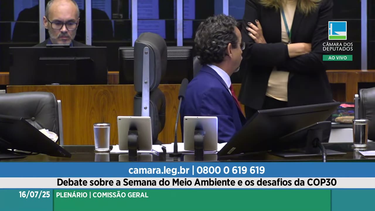 Vídeo do evento em 1:05:16