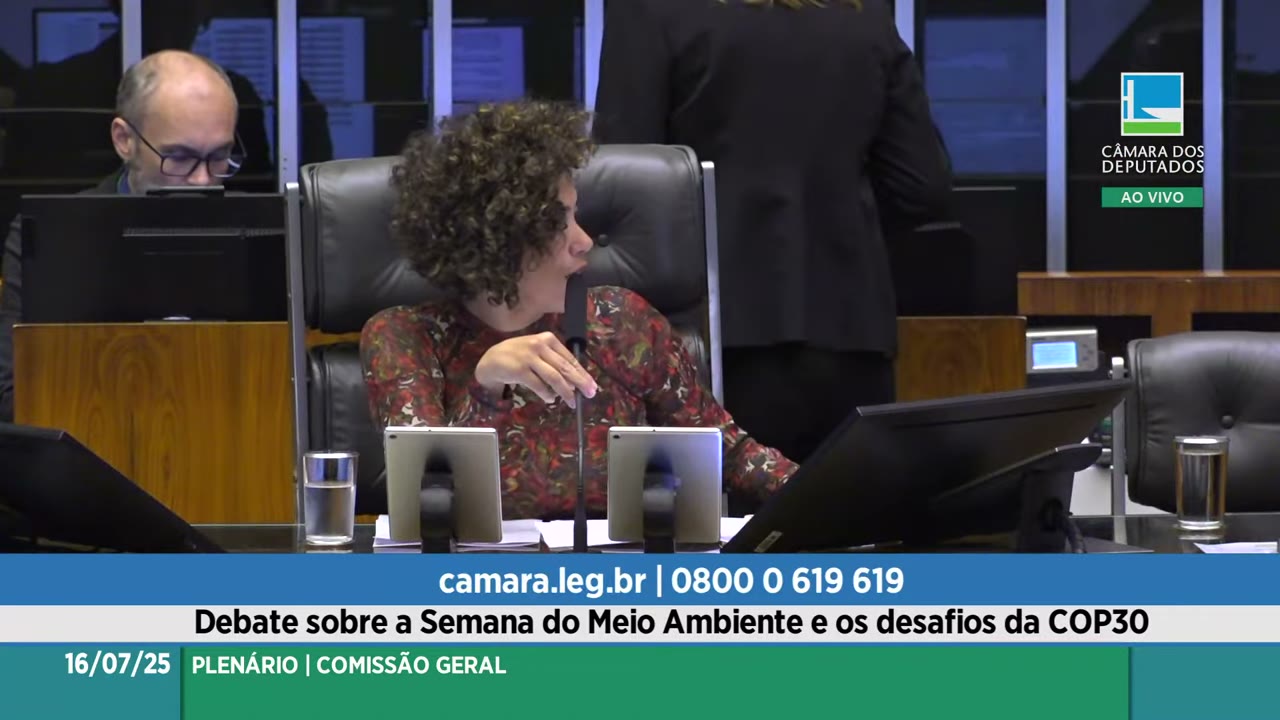 Vídeo do evento em 1:24:01
