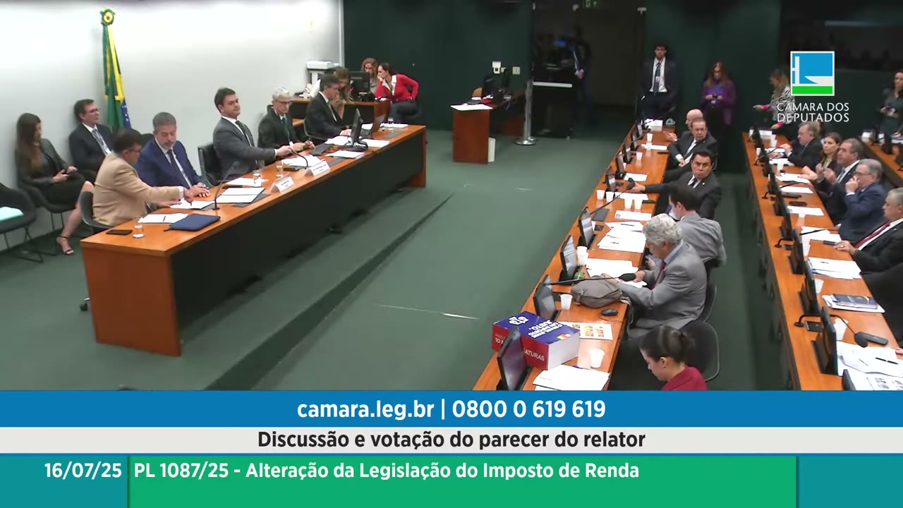 Vídeo do evento em 1:07:02