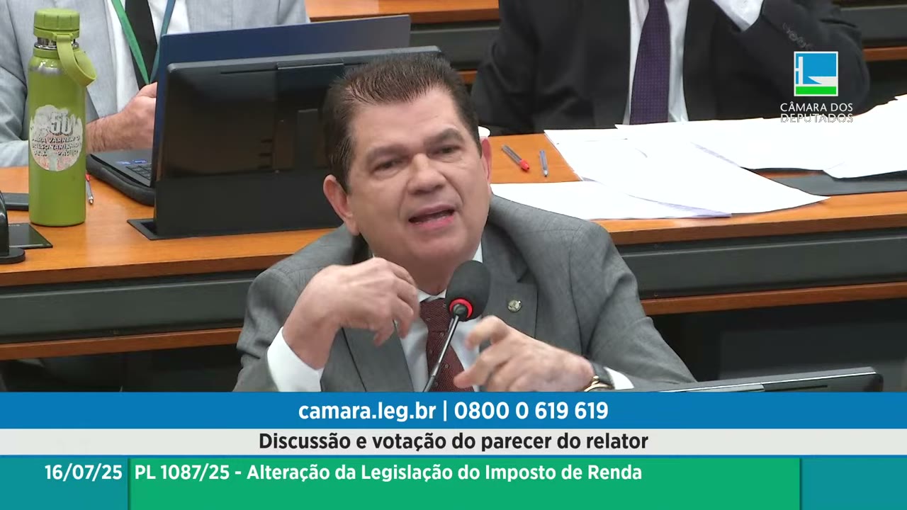 Vídeo do evento em 1:49:05