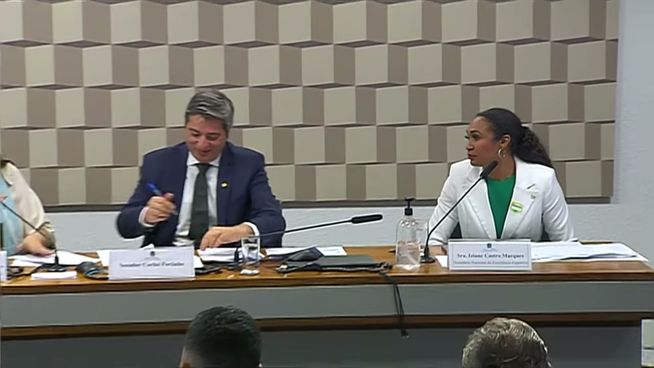 Vídeo do evento em 54:00