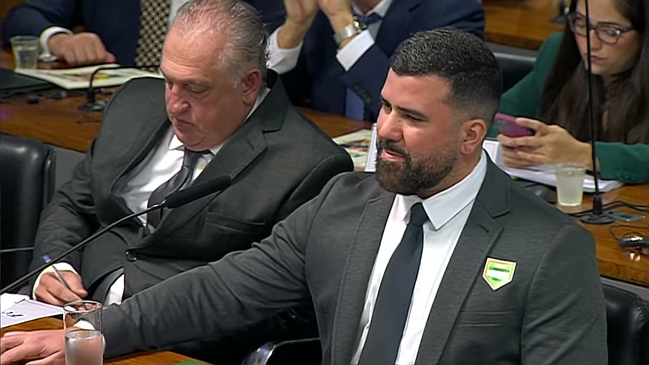 Vídeo do evento em 1:07:26