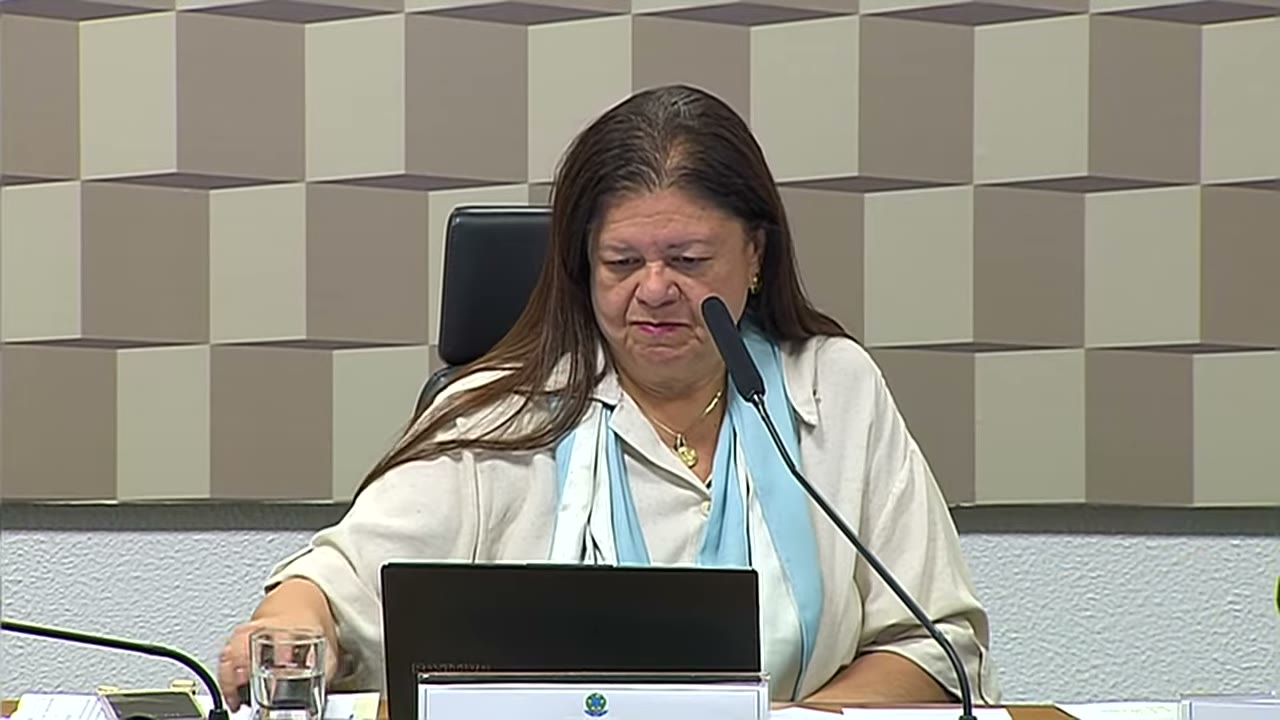Vídeo do evento em 1:08:15