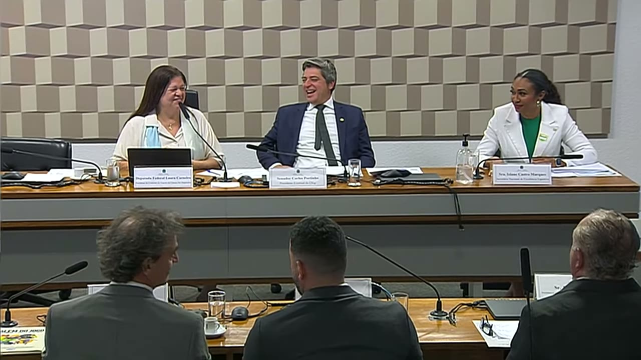 Vídeo do evento em 1:28:08