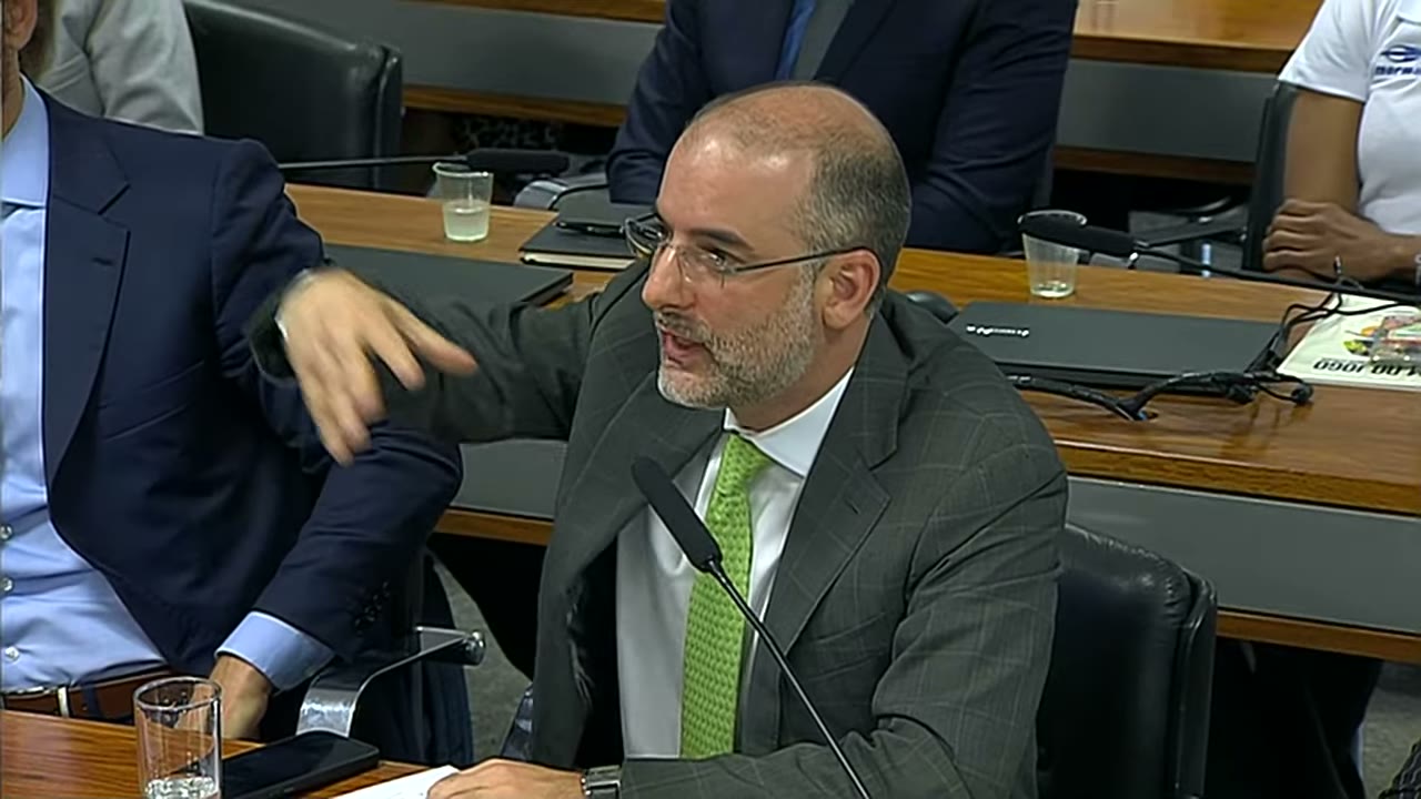 Vídeo do evento em 1:52:22
