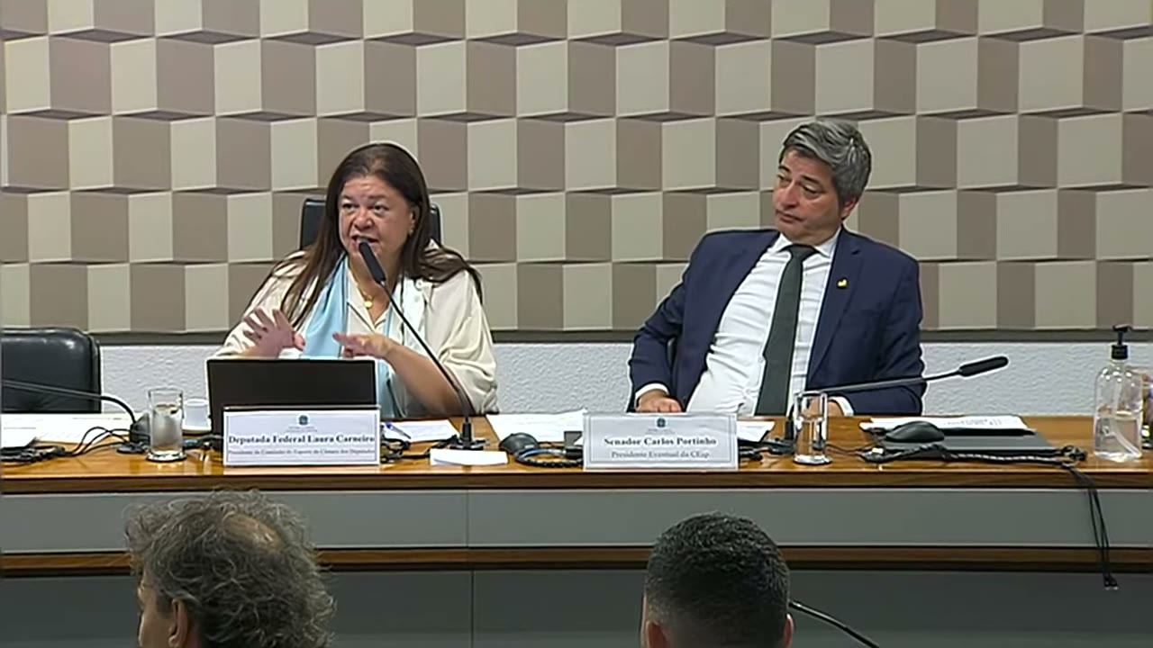 Vídeo do evento em 1:52:38