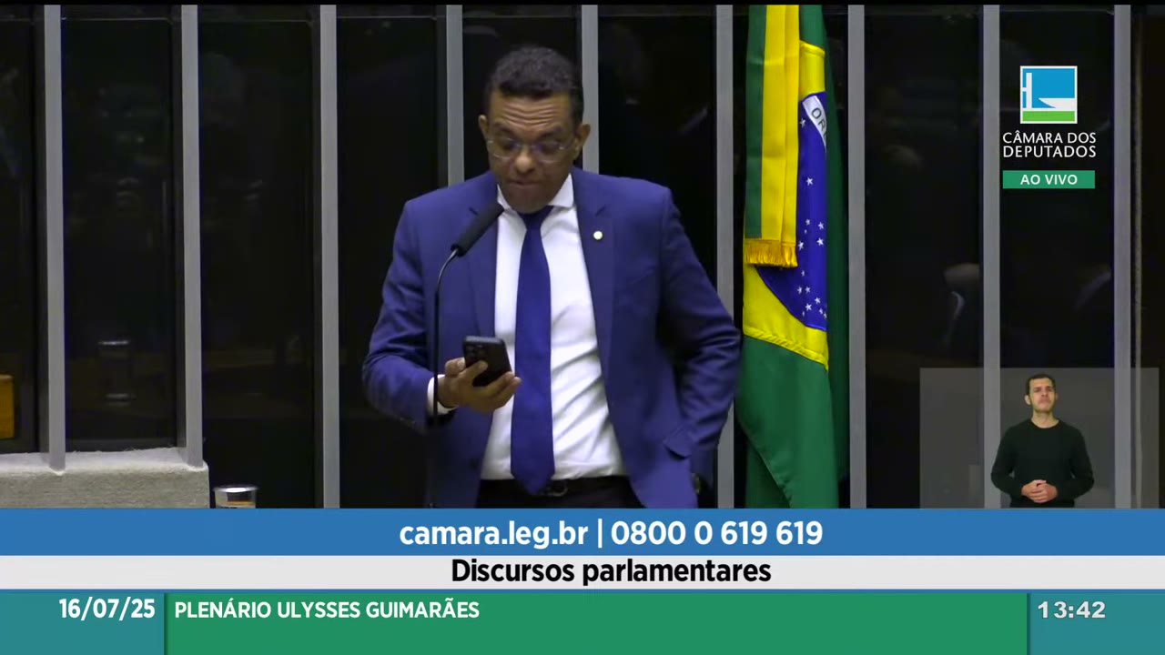 Vídeo do evento em 1:32:12