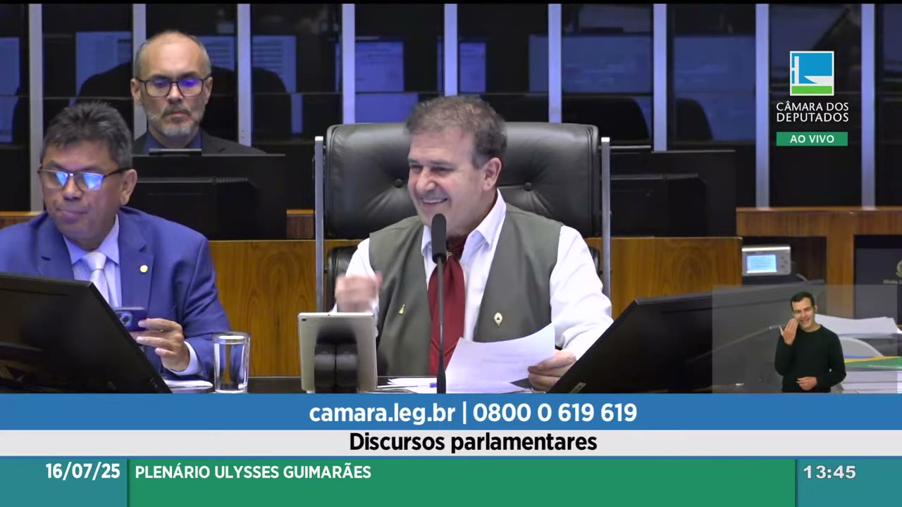 Vídeo do evento em 1:35:07