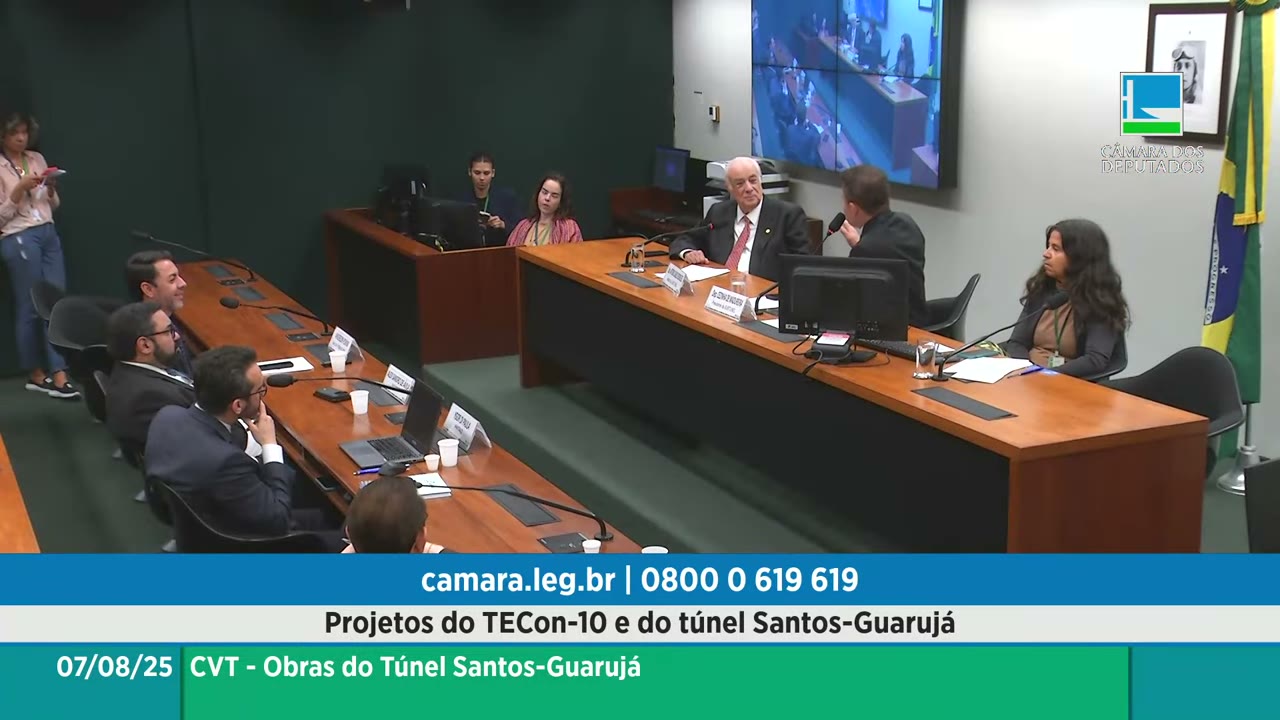 Vídeo do evento em 1:02:17