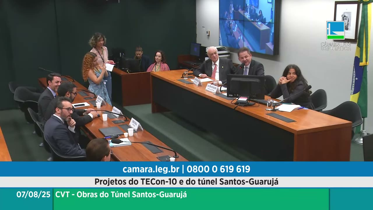 Vídeo do evento em 1:06:27