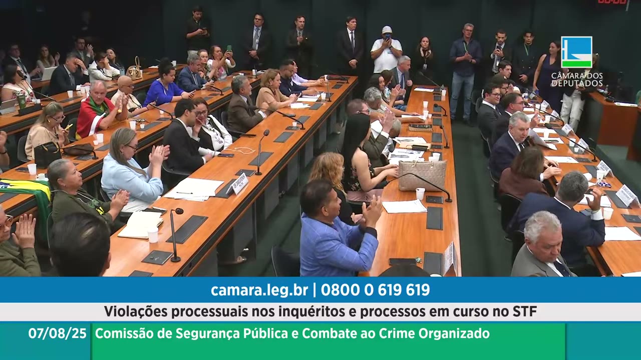 Vídeo do evento em 1:49:31