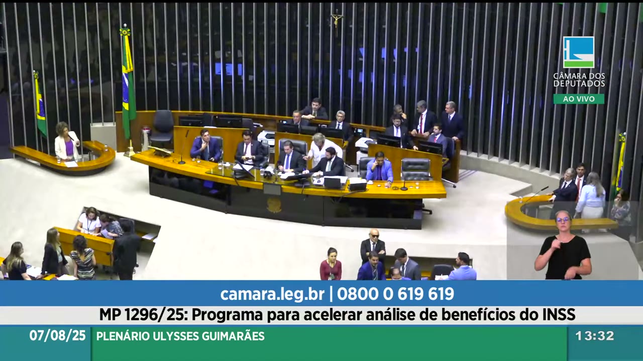 Vídeo do evento em 1:07:48
