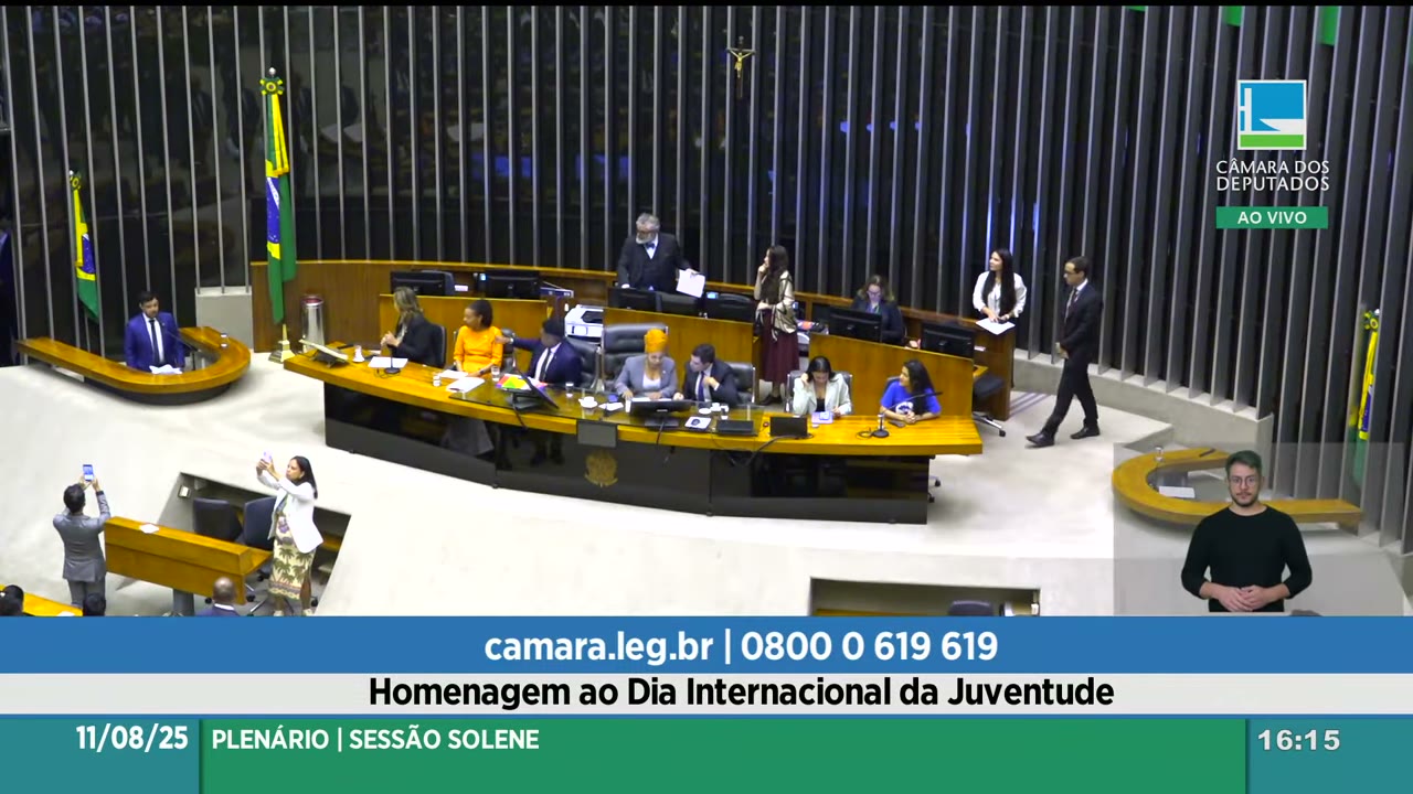 Vídeo do evento em 1:09:10