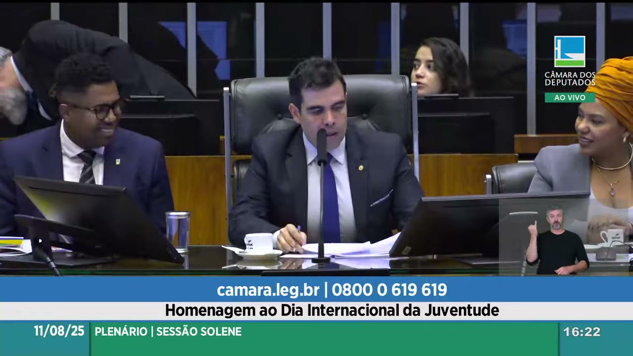 Vídeo do evento em 1:15:57