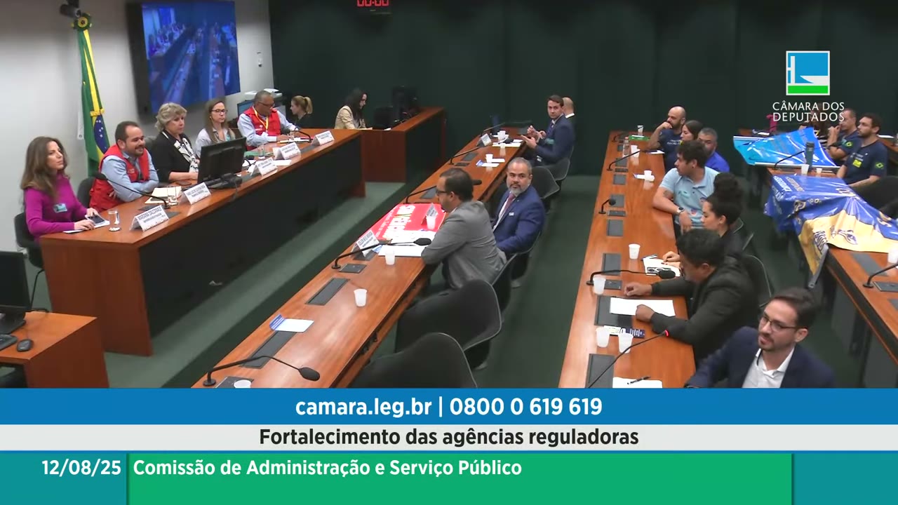 Vídeo do evento em 2:00:08
