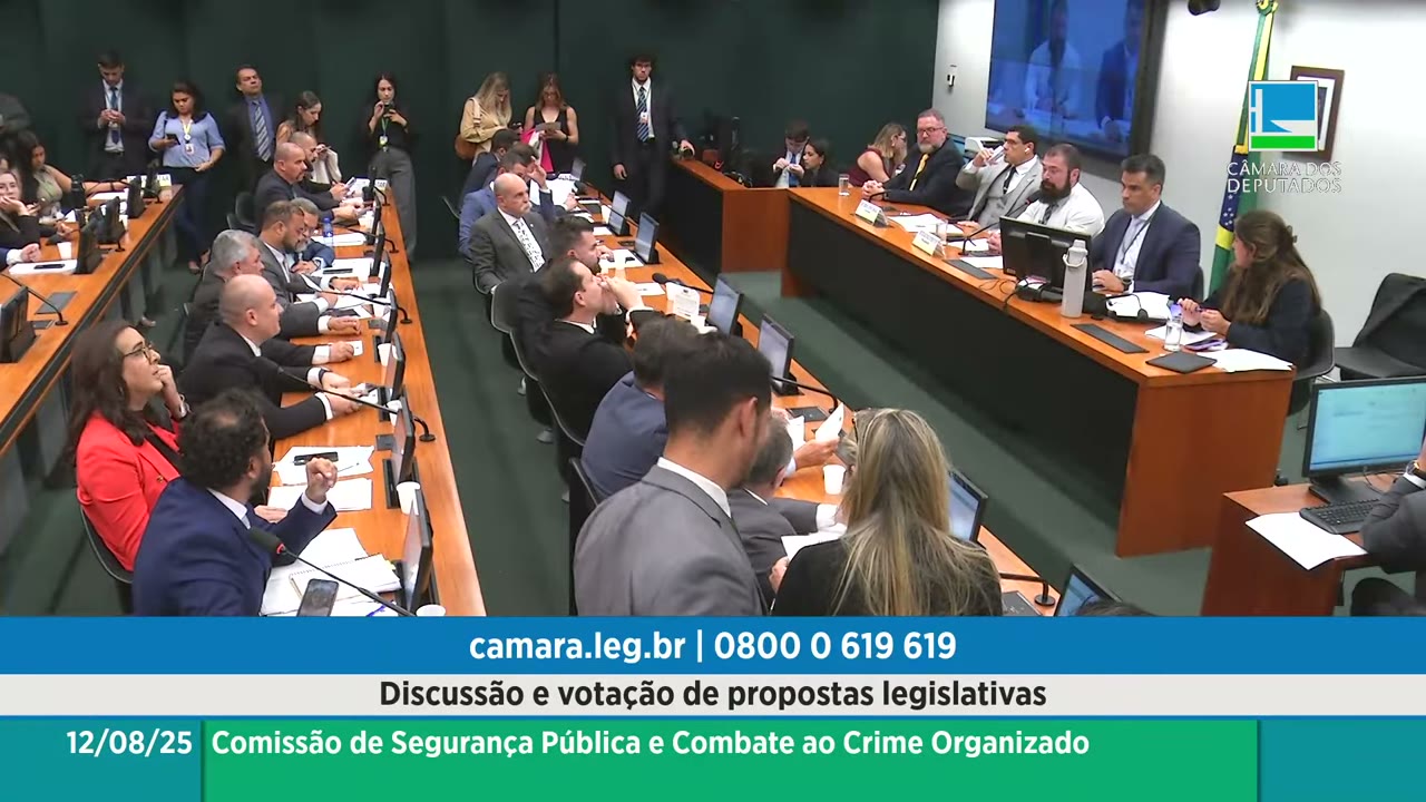 Vídeo do evento em 1:01:37
