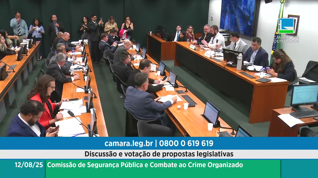 Vídeo do evento em 1:06:53
