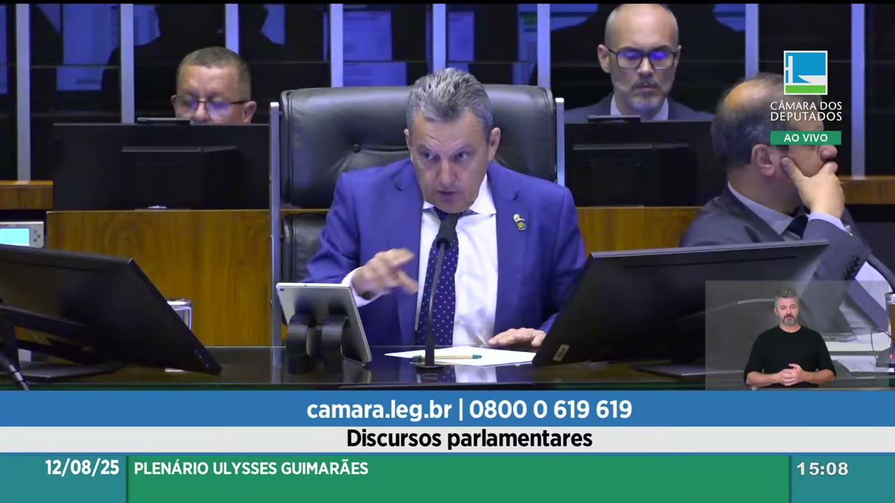 Vídeo do evento em 1:06:02