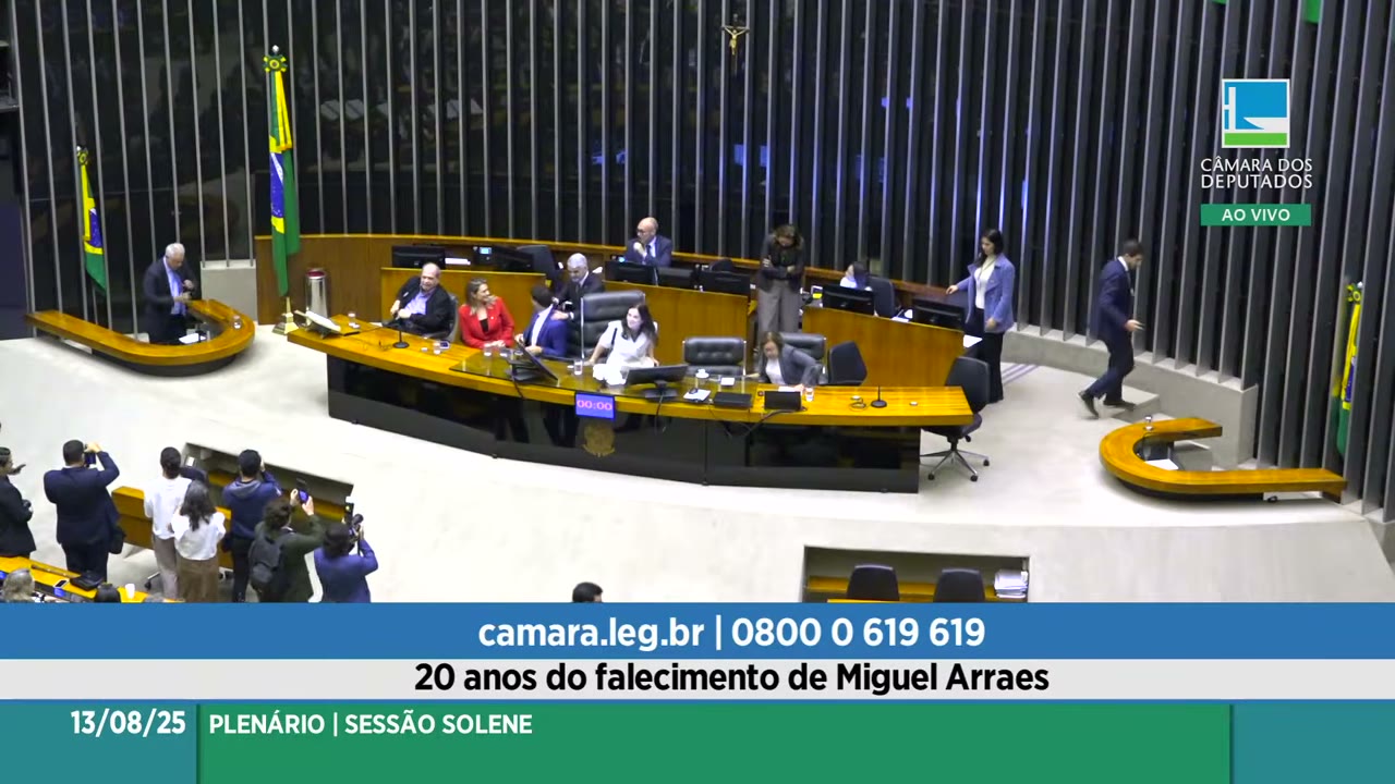 Vídeo do evento em 1:10:07