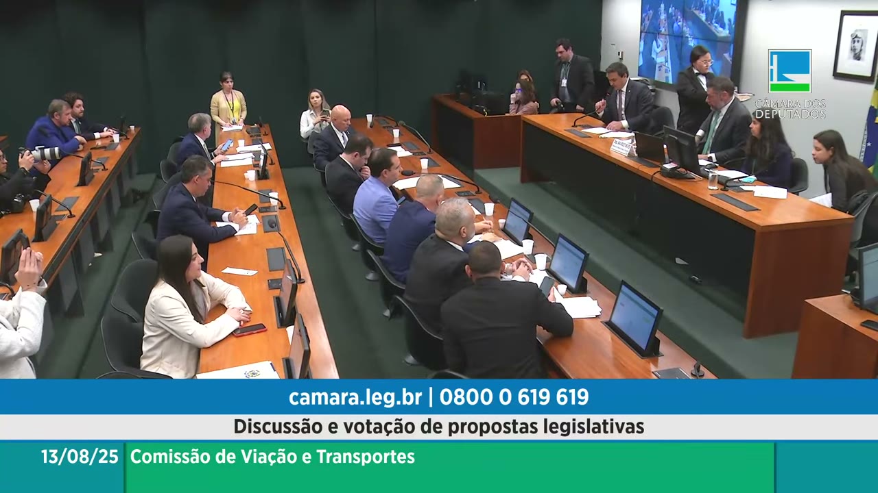 Vídeo do evento em 1:05:30