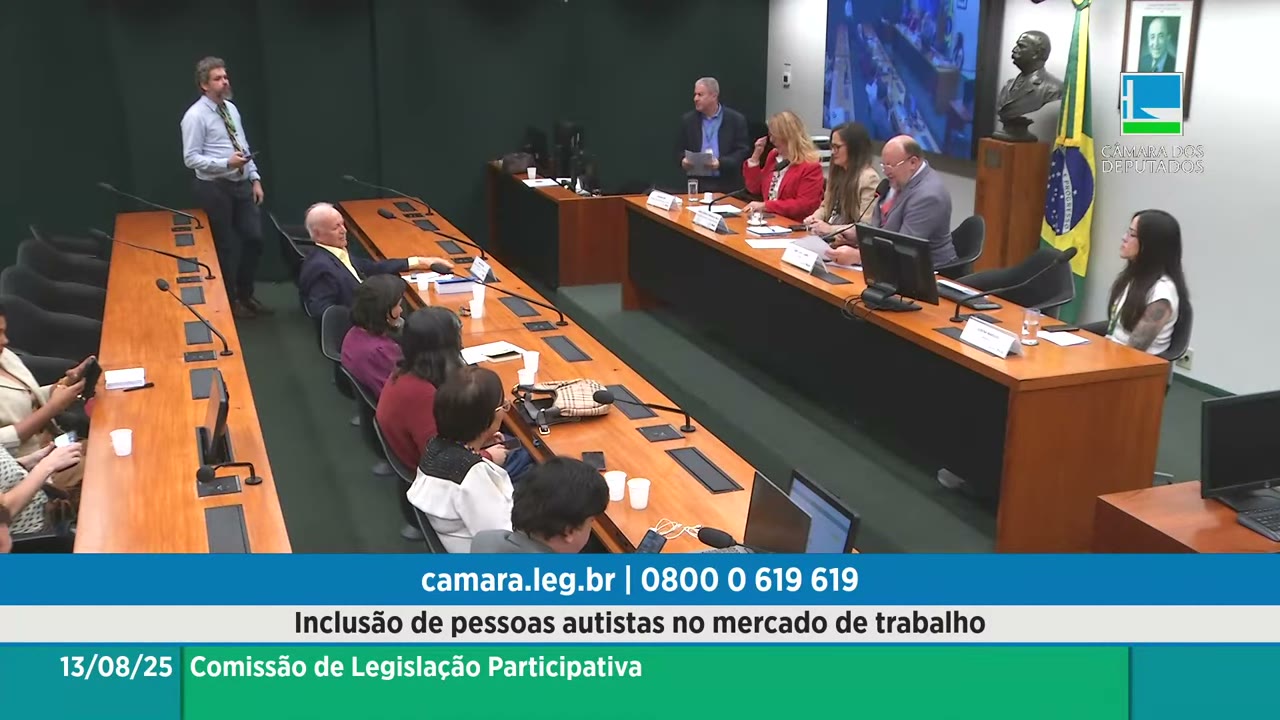 Vídeo do evento em 1:42:11