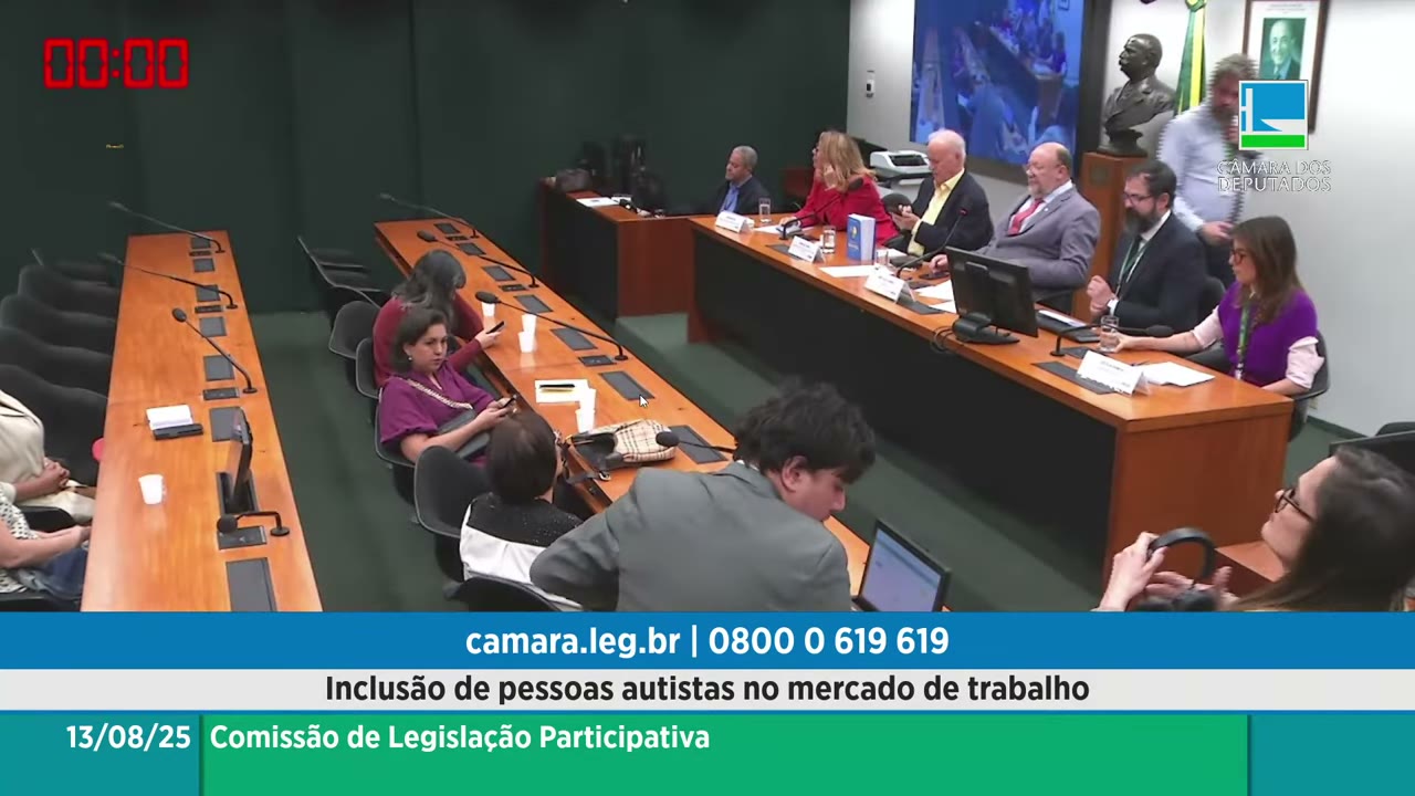 Vídeo do evento em 1:56:58
