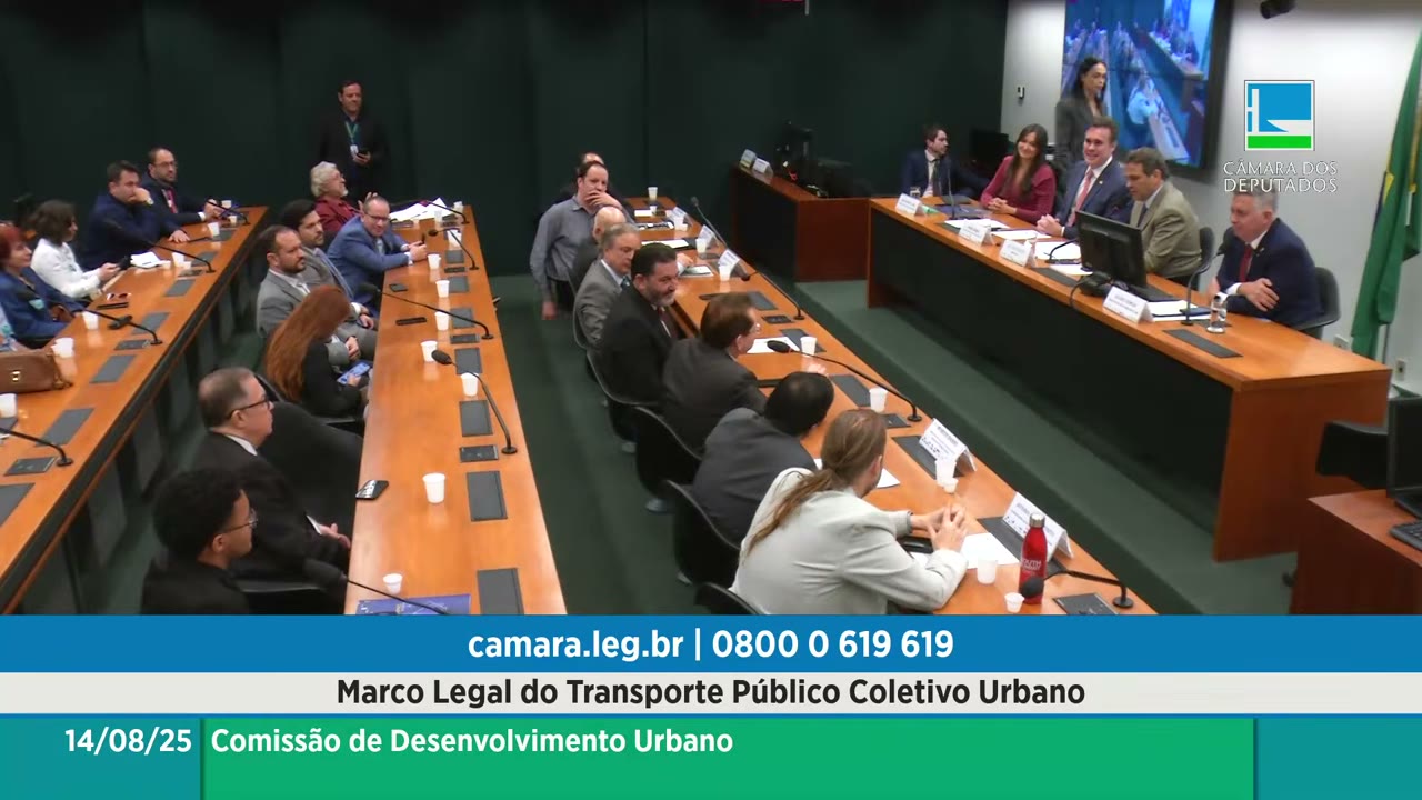 Vídeo do evento em 2:06:20