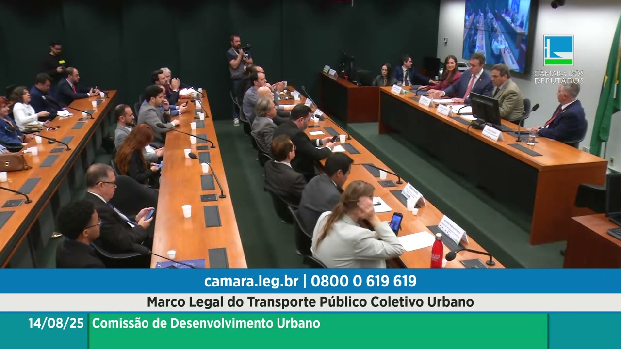 Vídeo do evento em 2:22:33