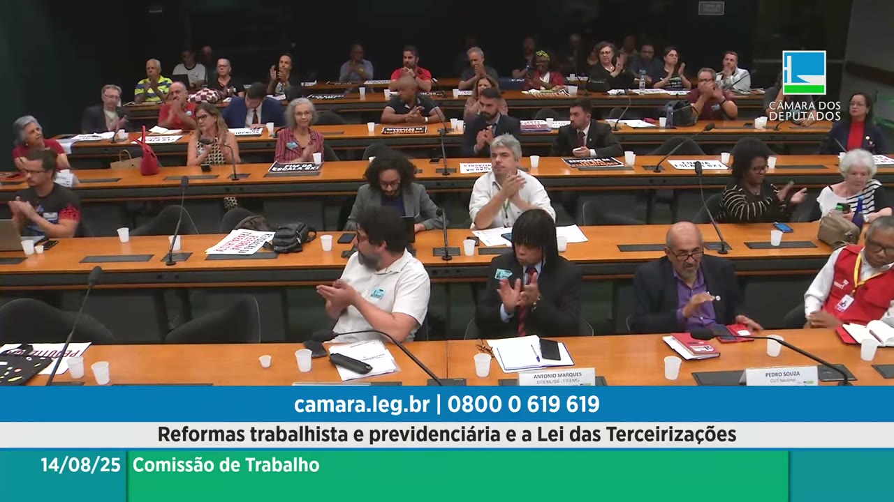 Vídeo do evento em 1:32:05