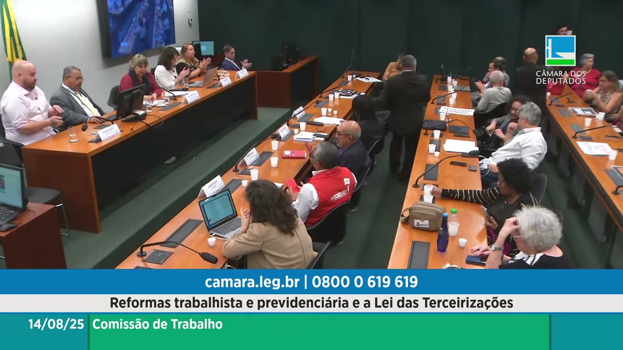 Vídeo do evento em 1:43:54